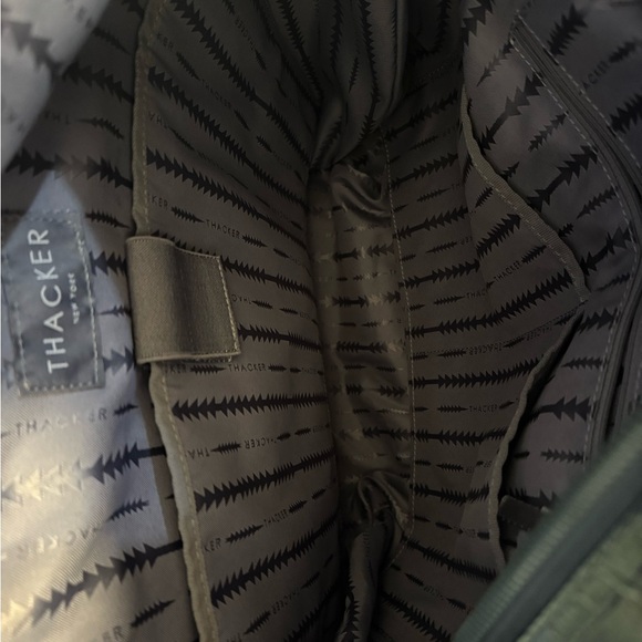 Thacker Puffy Quinn Tote Large Metallic Travel Pockets Pristine Condition $168 - Picture 9 of 12